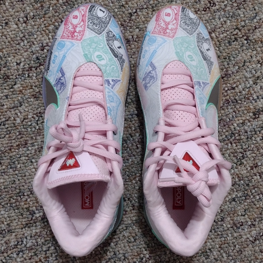 Nike LeBron XXII X Monopoly 'Mr. Mogul' Pink Silver Mens Size 10.5 - Picture 2 of 11
